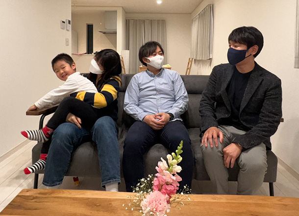 Hさま